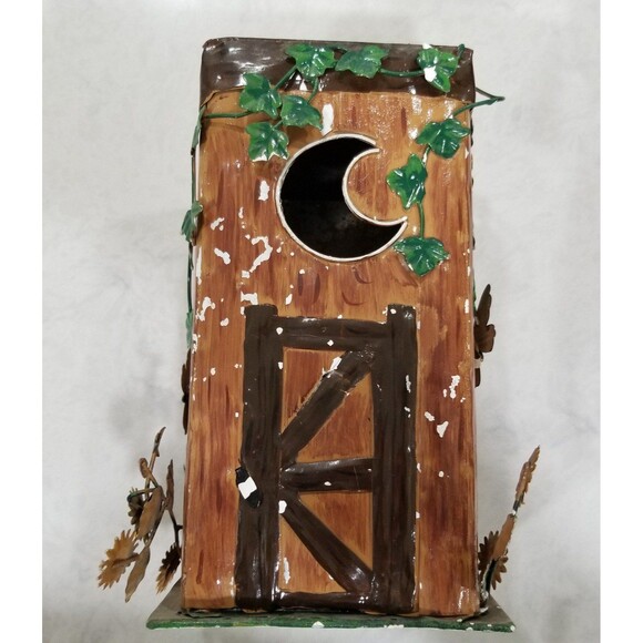 Outhouse design tin birdhouse - Picture 1 of 9